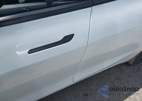 2024 Tesla Model 3 Long Range Dual Motor All-Wheel Drive/Rear-Wheel Drive from USA, damaged, VIN 5YJ3E1EA8RF867747